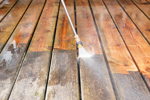 Best Pool Deck Cleaning  in St James, NY